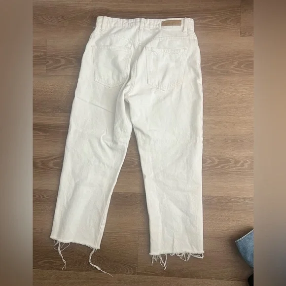 Cotton On High Rise Straight Leg Jeans Size 6 - Picture 2 of 4